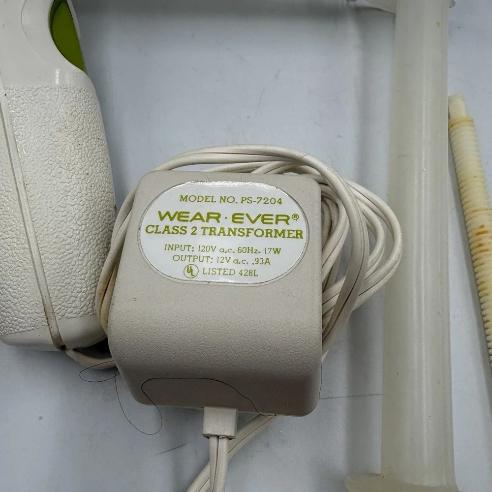 Vintage‎ Wear-Ever Super Shooter No. 70001 Electric Cookie Canapé Candy Read